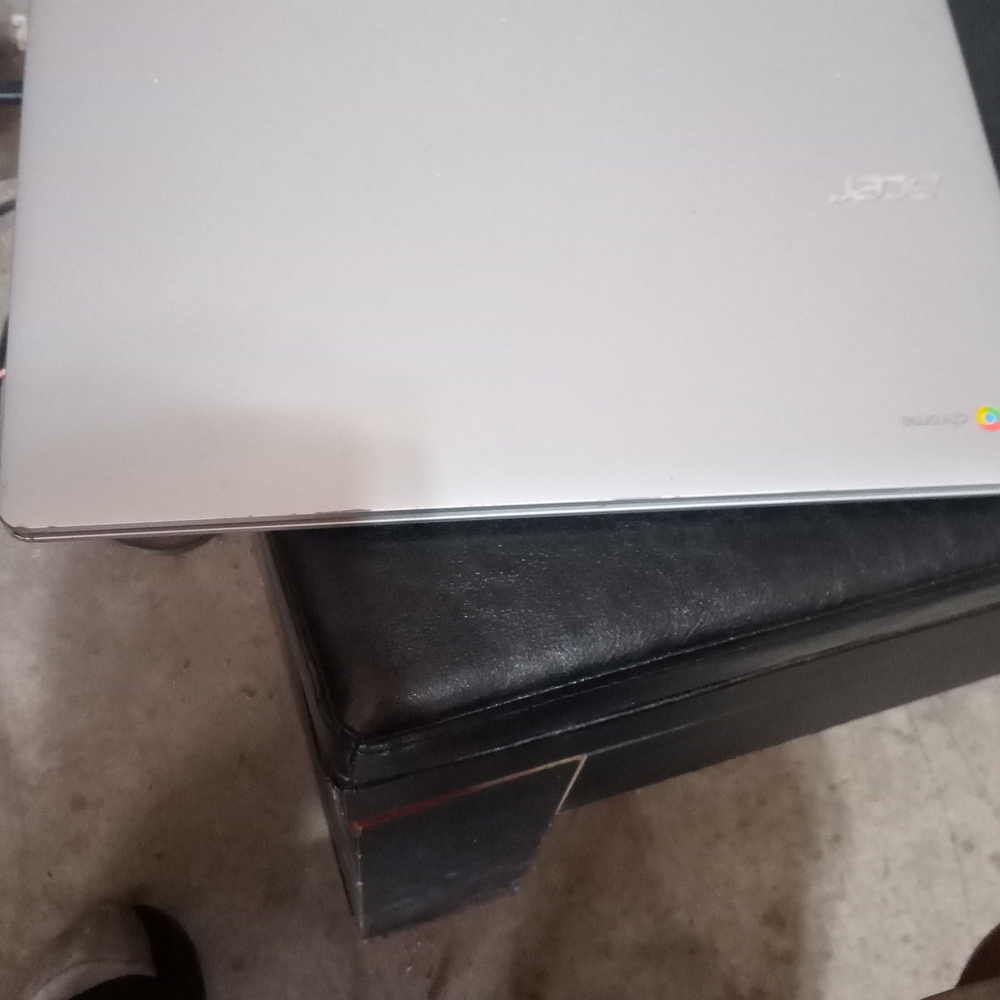 Acer Silver Laptop Sleek Design Powerful Performance